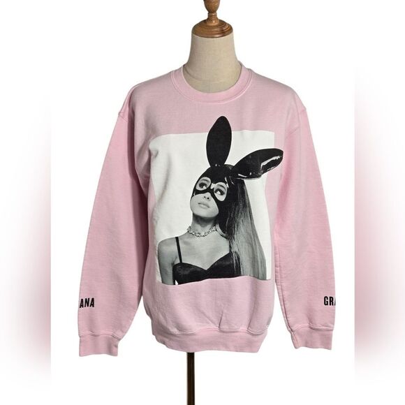 Gildan Ariana Grande Dangerous Tour Pink Graphic Sweatshirt - Picture 1 of 8